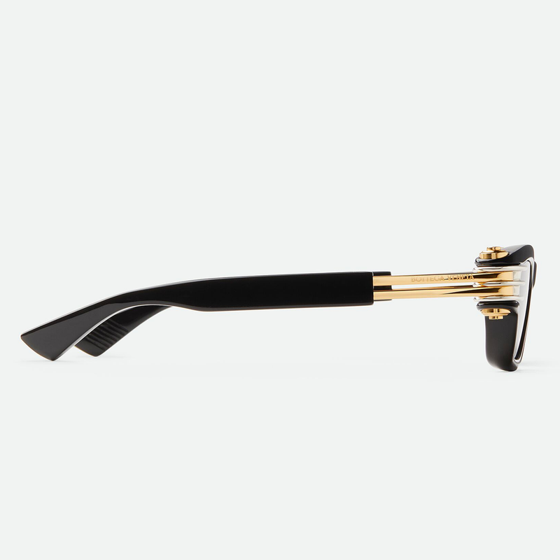 Bolt Squared Sunglasses Square sunglasses in injected acetate.